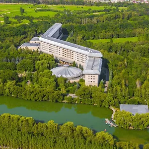 Swissotel Wellness Alatau الماتي